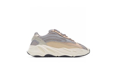 (Free Shipping)Adidas Yeezy Boost 700 V2 Cream GY7924