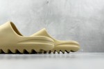 (Free Shipping)Yeezy Slide Desert Sand FW6344